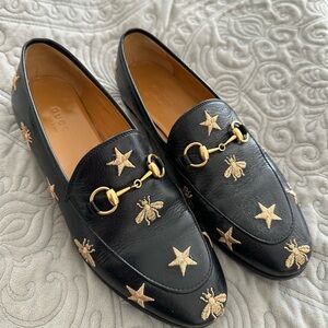 Gucci loafer sz 6.5, in great shape! Authentic, no box no receipts. My ft grew😜
